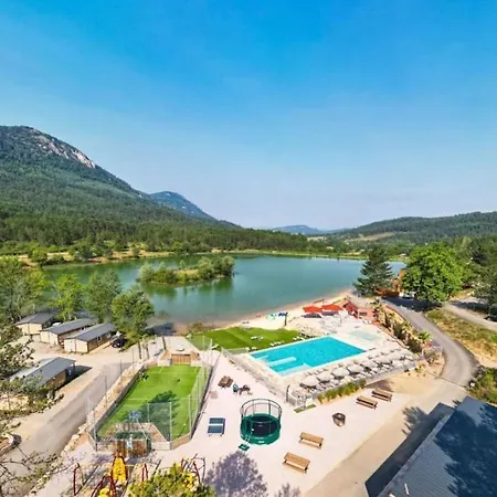 4 étoiles - Piscine - Ccbgbac Camping