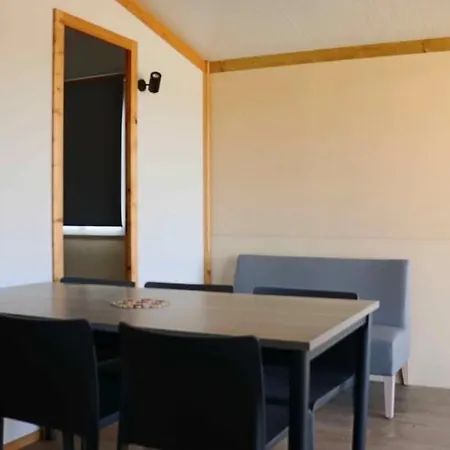 4 étoiles - Piscine - Ccbgbac Camping Arques (Aude)